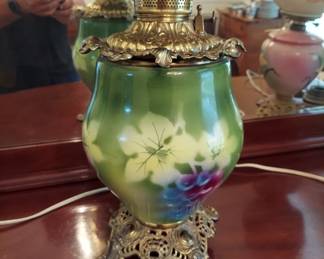 Electrified.. Green Antique Gone with the Wind Kerosene Lamp, Later Electrified. 27" Tall,
