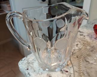 Coindot Pitcher