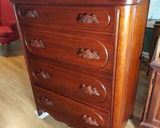 Solid Cherry Chest of Drawers, Davis Cabinet Co, Nashville Lillian Russell Collection, Glass Attached to top with some type of putty,