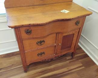 Antique Dry Sink