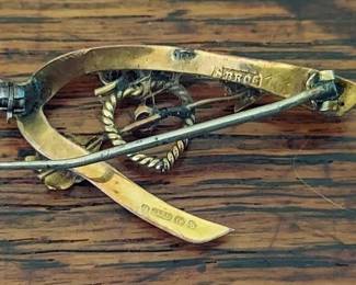 9K Gold Edwardian Wishbone Pin Birmingham England Hallmarked 1907 2.4g. Including small red stone