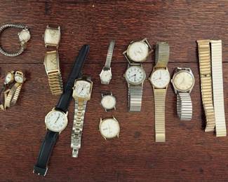 Lot of Vintage Watches, Ladies Men Bulova Lucerne Elgin, Waltham, Some Gold Filled.