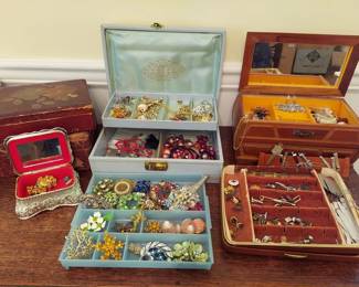 Large Lot of Viintage Jewelry and Boxes