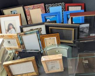 Mixed Lot of Picture Frames Various Sizes, Styles Materials