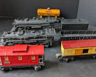 Vintage Lionel Train Set Lot with Accessories and Original Track