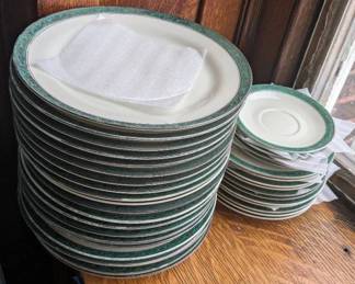 Vintage Green Gold Rimmed Porcelain Dinnerware Set 40 Pieces