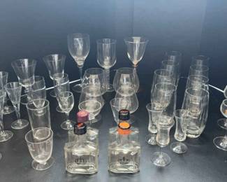 Assorted Vintage Bar Glassware Collection 30 Pieces