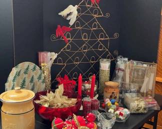 Mystery Lot Of Christmas Decor