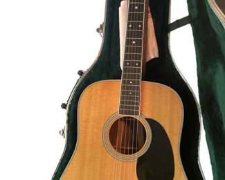 Martin D35 Acoustic Guitar With Hard Shell Case