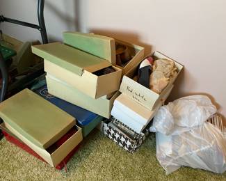 Many shoes in really great condition from 50 to 60 years ago