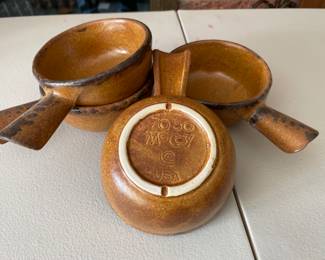 Set of 4 McCoy bowls