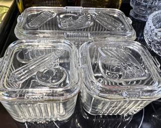 Federal glass ribbed refrigerator covered dishware in vegetable imprint
