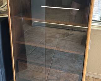 Entertainment/media cabinets