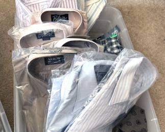 Men’s clothing, sizes S/M, pants 32” x 29”: jeans, twill pants, short + long sleeve button down (casual + dress shirts), jackets, outdoor wear