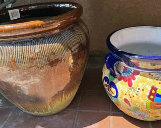 Outdoor garden pots, including talavera