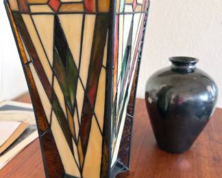 Table lamp