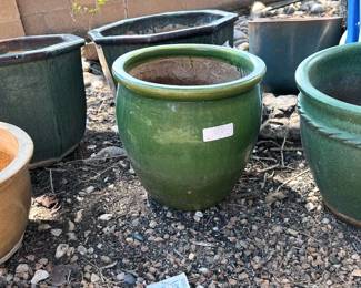 Outdoor garden pots, including talavera