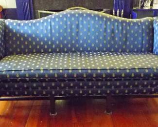 VINTAGE CHIPPENDALE CAMELBACK SOFA MAHOGANY TRIM PINEAPPLE FABRIC