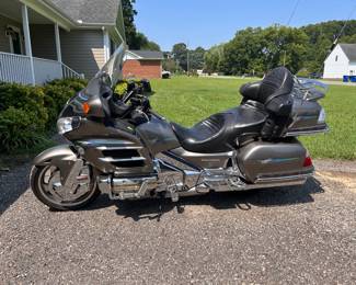 2006 Honda GL1800 Gold wing motorcycle