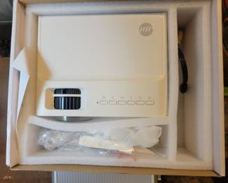 ViviMage video projector