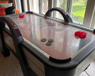 Sportcraft AirHockey game table
