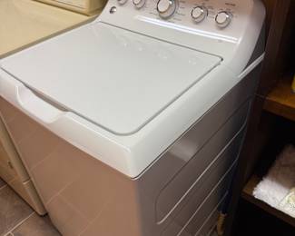 GE Washer, very clean, few years old