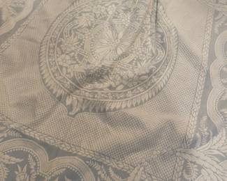 Chenille  bedspread with center medallion