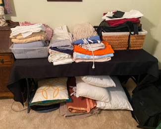 Sheets, towels and pillows 