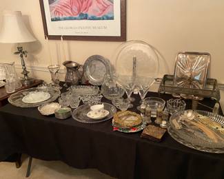Serving pieces 