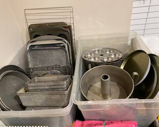 Metal cookware 