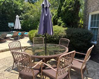 Hampton Bay - Clairborne 7-Piece Patio Dining Set -Rust-resistant Aluminum Frame - Resistant to mildew and rain -Tempered glass tabletop with tint 