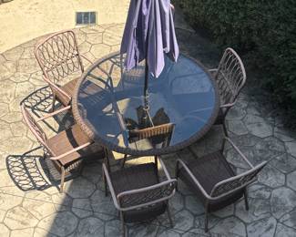 Hampton Bay - Clairborne 7-Piece Patio Dining Set -Rust-resistant Aluminum Frame - Resistant to mildew and rain -Tempered glass tabletop with tint 