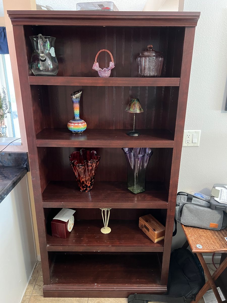 Book Shelves with Glass Work