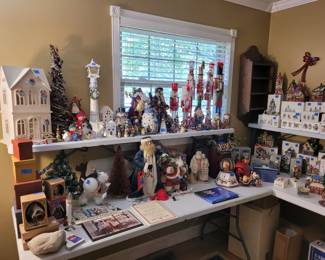 Nutcracker
 Dept 56