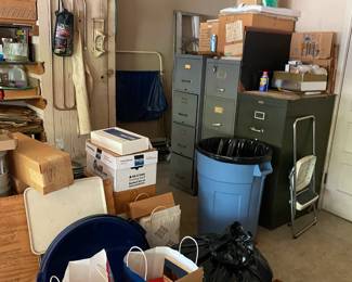 Lots of Fun to Dig Thru!!!