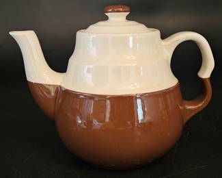 Vtg. Oxford Stoneware Teapot, Made in the USA