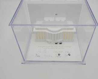 711 2013 Barack Obama Family Christmas card