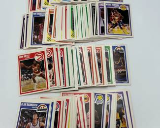 139 Lot of 1989 Fleer NBA Basketball Cards