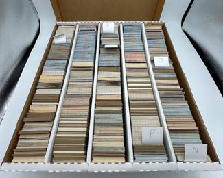 424 Huge Lot of Assorted MLB Baseball Cards