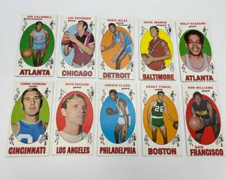 18 Lot of 10 1969 Topps Basketball Cards