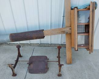 Renown Stove Owosso cover, bird feeder