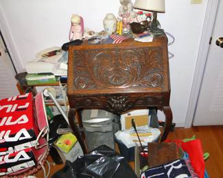 Vintage/antique Desk