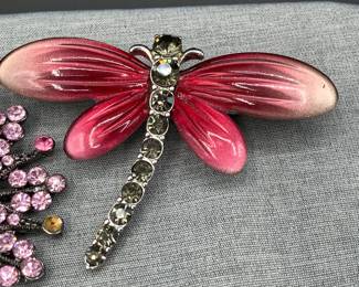 Enameled dragonfly brooch