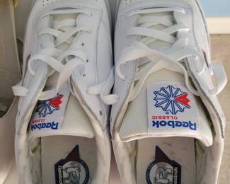 men's Reebok Classic tennis shoes size 12