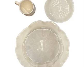 Lot 051
White Lotus China Four(4) Piece Service For Ten (10) Plus Extras