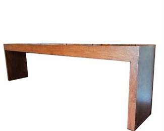 Lot 011-001
Mid Century Modern Console Table