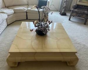 Henredon Ming Style Coffee Table.   $ 300.  Matching side table available for $ 200.   Both in mint condition.