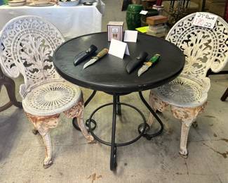 Chairs Table