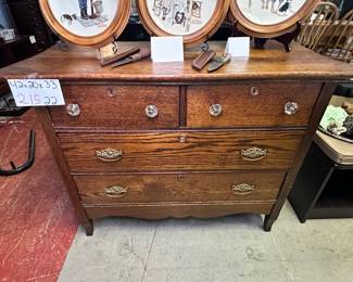 Dresser