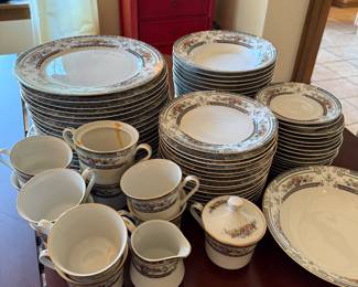 Set of China 